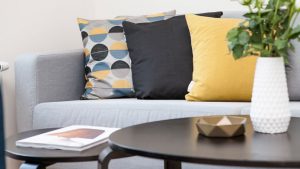 Montaż deski warstwowej/ barlineckiej